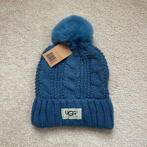 UGG Women’s Knit Cable Beanie NWT One Size